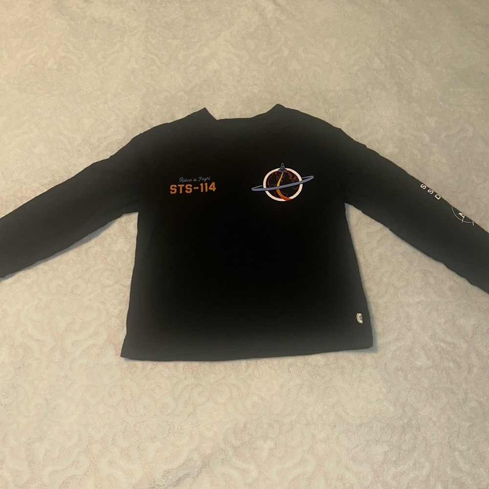 Long sleeve Gap NASA tee